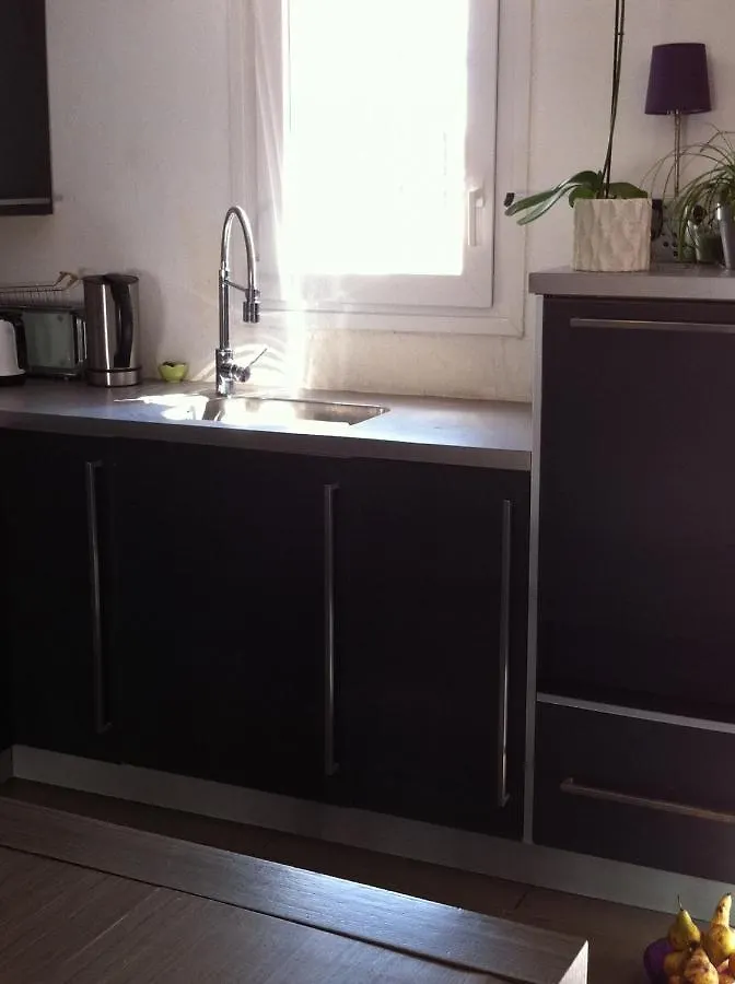 Casa Con 3 Habitaciones Amarre Y Wifi Ref 195 Empuriabrava