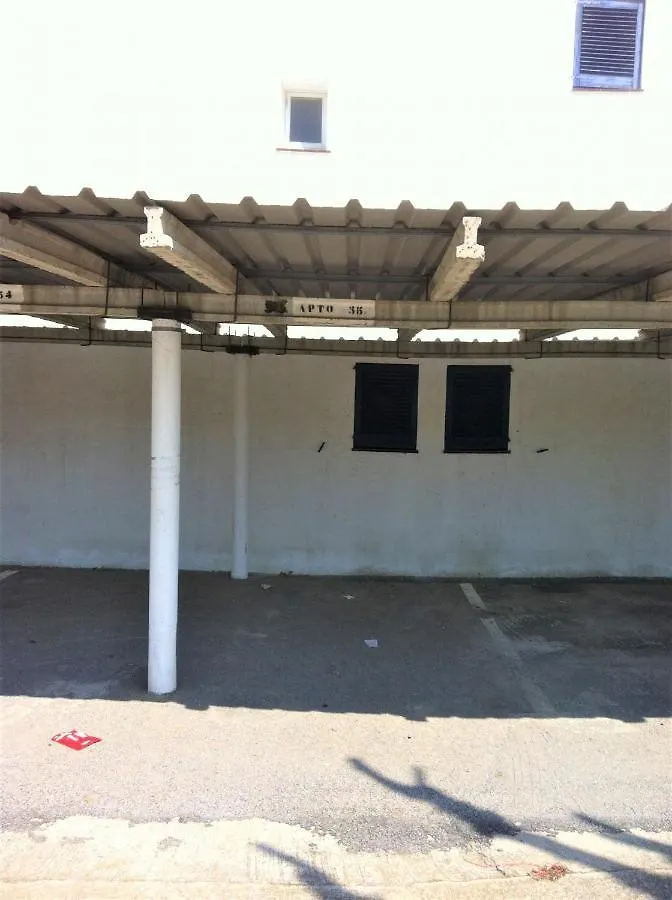 Holiday home Casa Con 3 Habitaciones Amarre Y Wifi Ref 195 Empuriabrava Spain