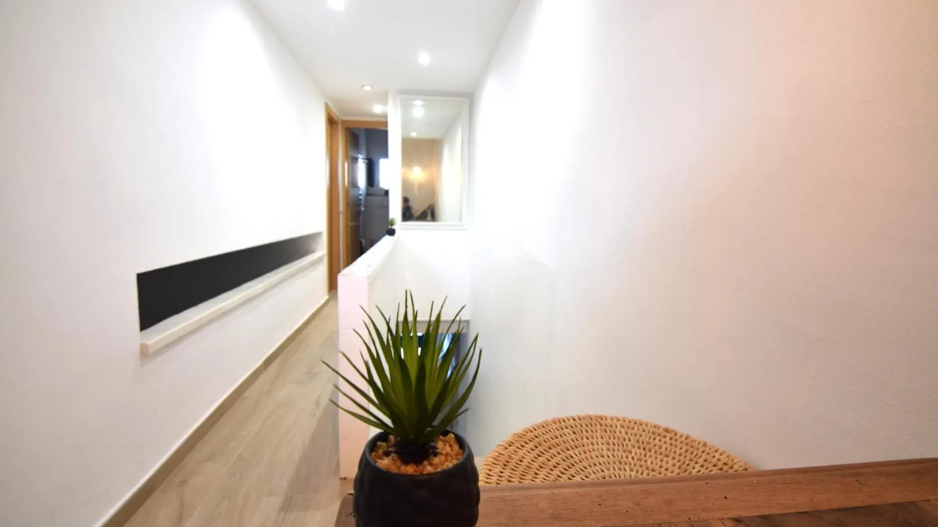 Casa Con 3 Habitaciones Amarre Y Wifi Ref 195 Empuriabrava Holiday home