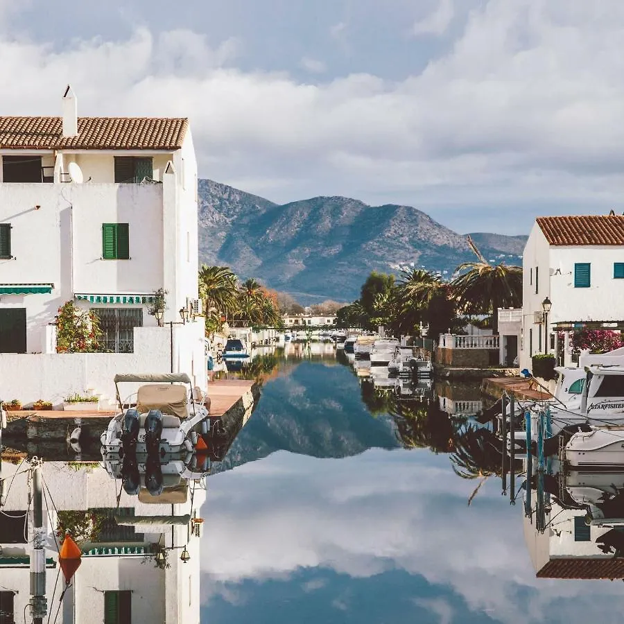 Prázdninový dům Casa Con 3 Habitaciones Amarre Y Wifi Ref 195 Empuriabrava